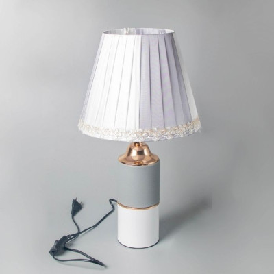 BR-46776 Lamp 220V Round Plug