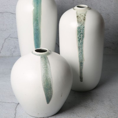 BR-10564B  M  ceramic vase 