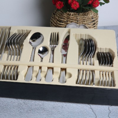 BR-14661  24 knife, fork and spoon set