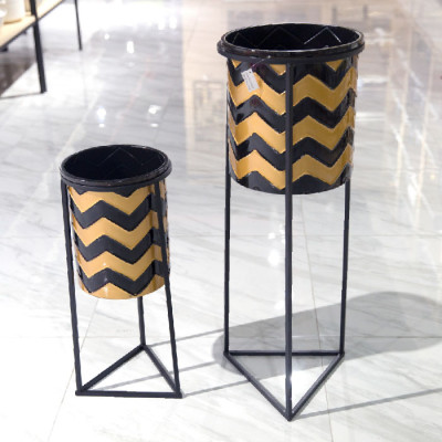 BR-15201  2pcs Flower Pot
